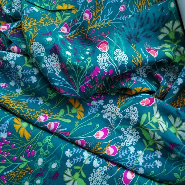 Rayon Challis / Meadow / Bright Teal
