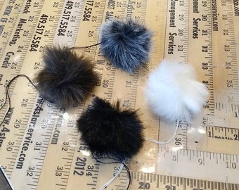 Faux Fur Puffs / 4 Color Options