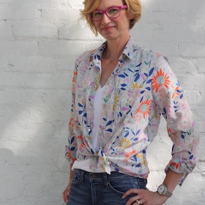 Grainline Studio / Printed Sewing Pattern / Archer Button Up Shirt