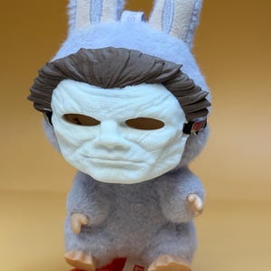 Labubu Michael Myers - desk decor - gaming setup - collectibles - gifts Square - statues triangle - bust collection - horror - Halloween