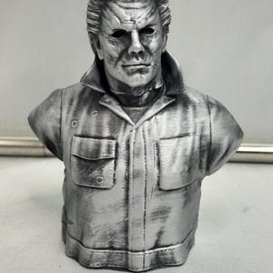 Michael Myers models - desk decor - gaming setup - collectibles - gifts - statues - bust collection