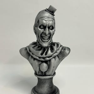 Terrifier models - desk decor - gaming setup - collectibles - gifts - statues - bust collection