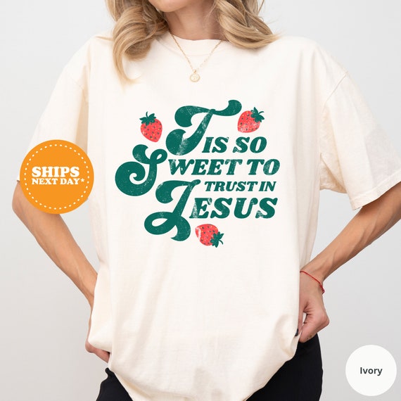 Tis So Sweet to Trust In Jesus Boho Trendy Sweatshirt Tis So Sweet to Trust In Jesus Boho Trendy Sweatshirt
