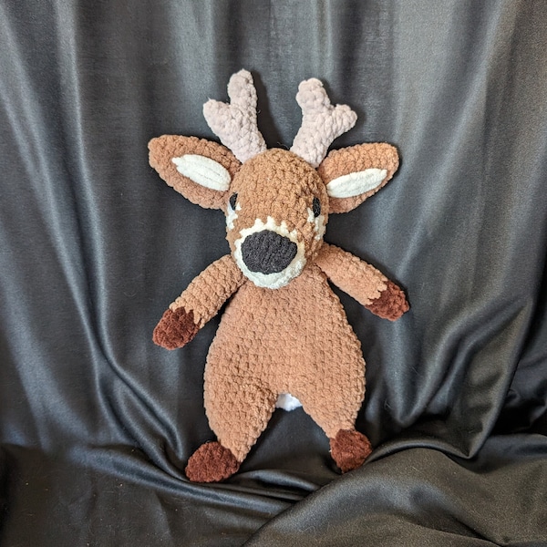 Deer Lovey, Snuggler, Baby Gift, Woodland deer, Amigurumi, Fox Plushie, Toy, Forest animal, Handmade, Ready to Ship, Nursery