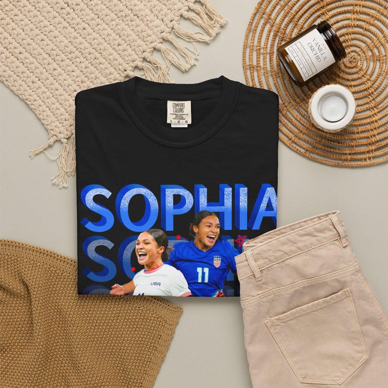 USWNT Player Sophia Wilson / Smith T-shirt image 12