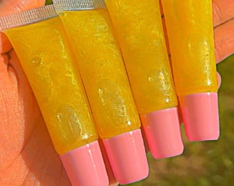 Pineapple Paradise Flavored lipgloss