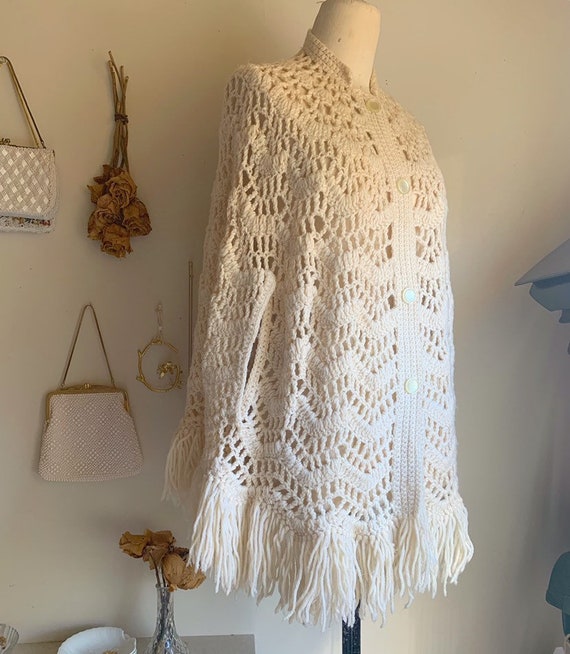 Amazing Vintage 70s Ivory Crochet Button Fringe P… - image 3