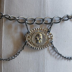 Cool Vintage 80s 90s Silver Metal Chain Link Statement Belt