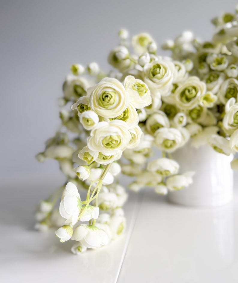 Mini Artificial Ranunculus Bundle, White Green Faux Flowers, 10 Inch - Etsy