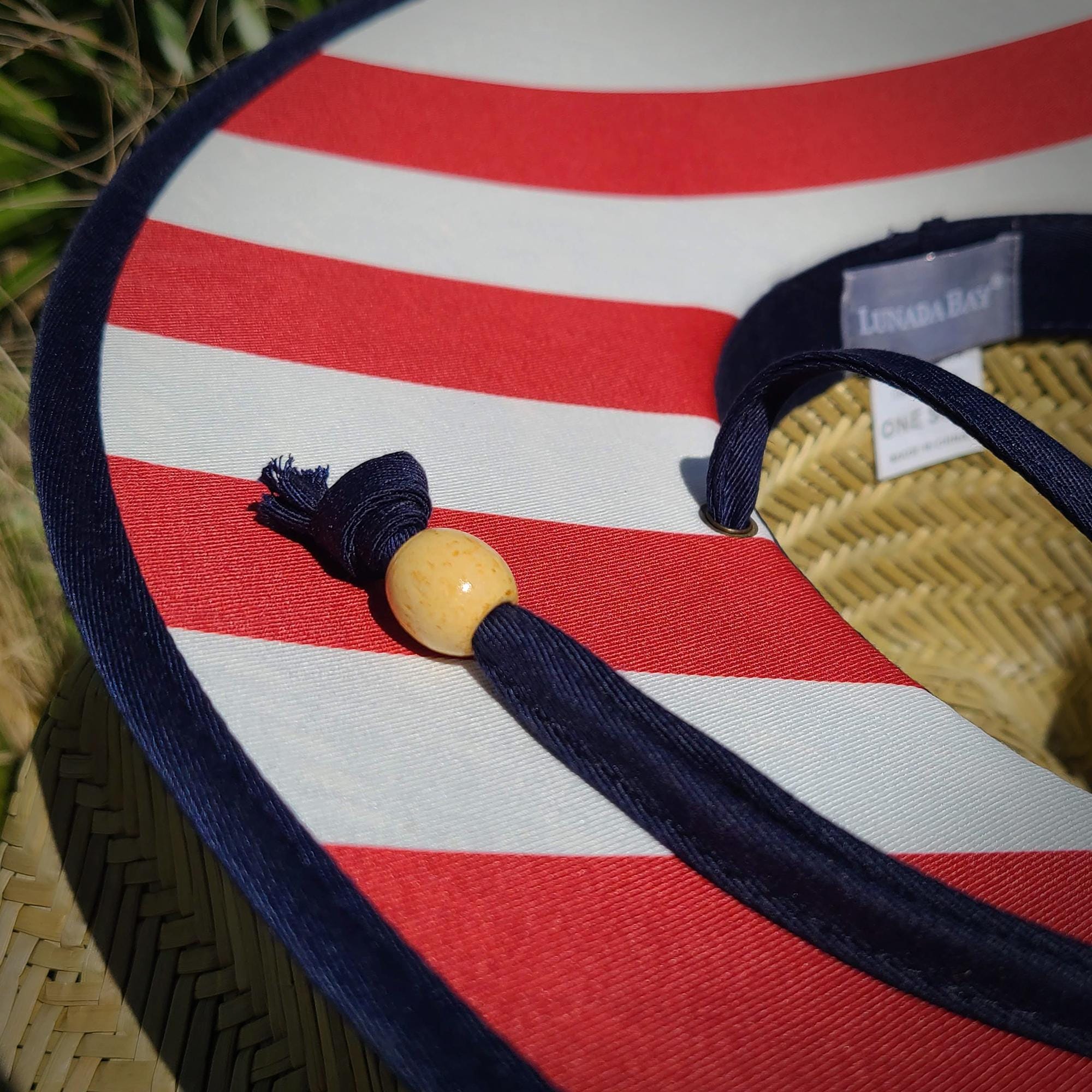 USA Flag Straw Sun Hat: Custom Leatherette Patch, Patriotic 