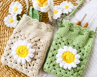 Crochet Daisy Crossbody Bag: Custom Boho Granny Square Purse