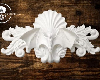 Bat applique / Onlay - Furniture or wall accent - White