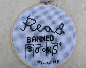 Read Banned Books - Cross Stitch Decor