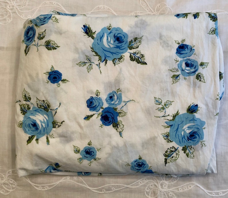 Blue Cotton Roses Bedding Iris Pillowcases Combed Percale Cottage Country Farmhouse Spring Fresh image 9