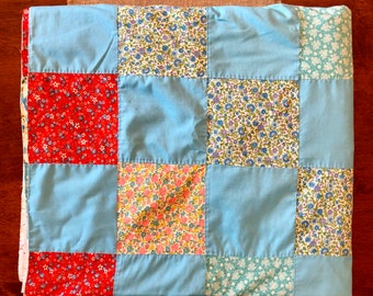 Vintage Summer Quilt - Lightweight  Covers - Vintage Calico - Pink Turquoise - 1970s Hand stitched Coverlet - Patchwork Blanket For Layering