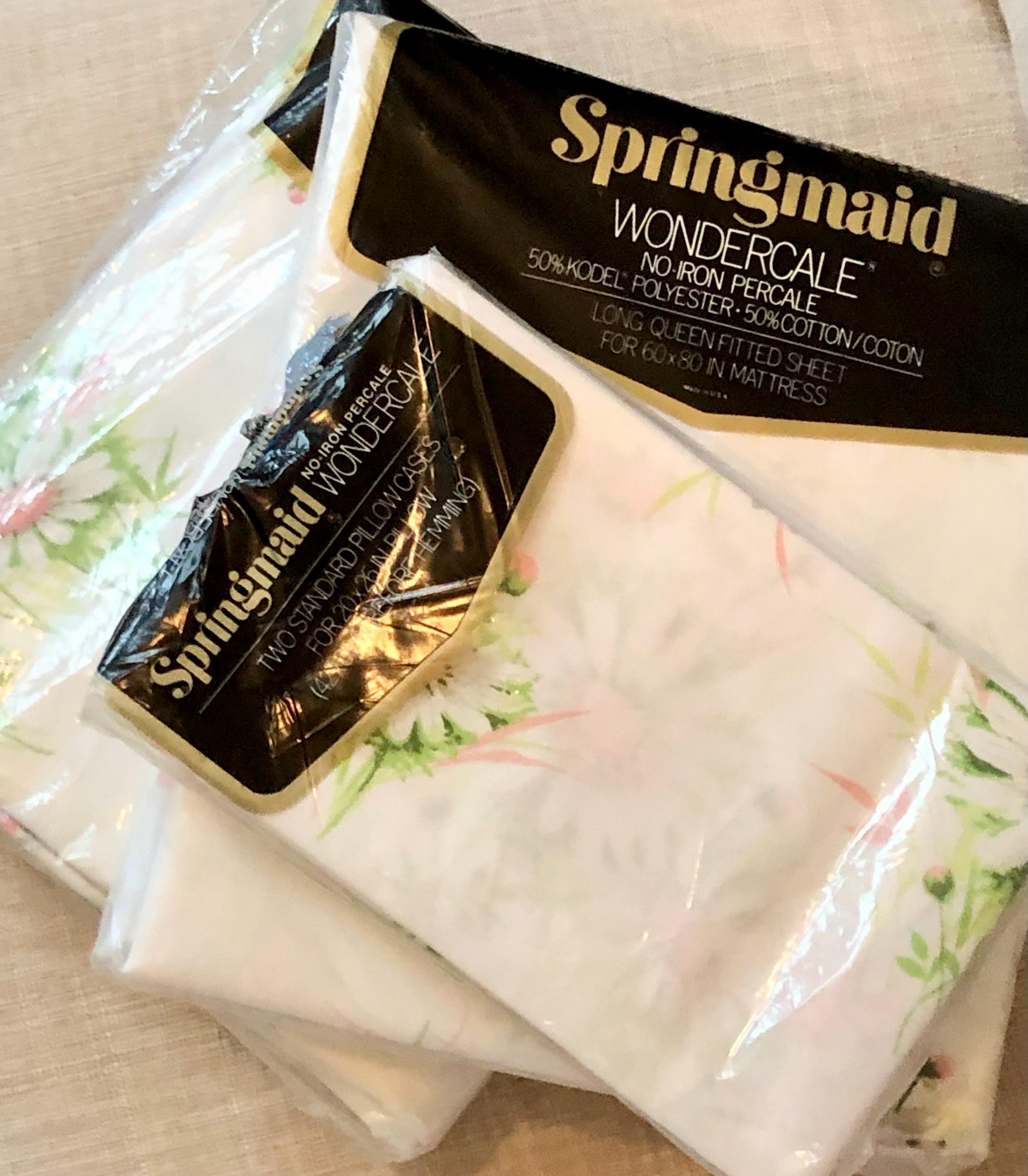 Vintage Sheet Set - Pink Daisy Queen Flat Fitted Sheet Pillowcases - 1960s 1970s Springmaid Wondercale No- Iron Percale - NIP - Sold Separat