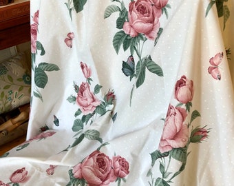 Vintage Queen Sheet - Roses Sheet - Westpoint Stevens - 1990s Cottage Chic - Romantic Bedroom