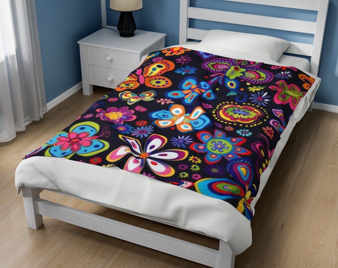 Retro Butterfly Blanket, Wildflowers blanket, Floral blanket, Wildflower nursery bedding, Boho floral blanket, Botanical blanket