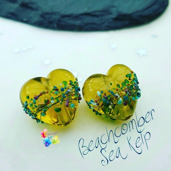 Lampwork Beads Beachcomber Sea Kelp Heart per bead