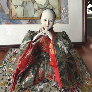 Vintage Hinamatsuri Doll