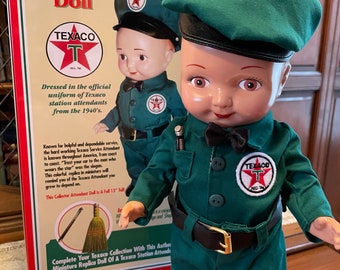 TEXACO OIL CO. STATION ATTENDANT BUDDY LEE 13