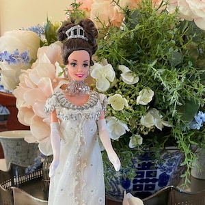 Barbie as Eliza Doolittle from My Fair Lady, Embassy Ball (1990s Hollywood Legends Collection)