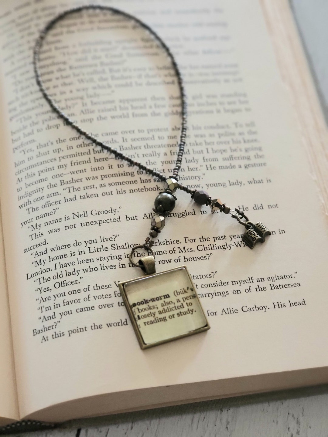 Bookworm Definition Bookmark, Reader Gift, Unique Bookish Bookmarker - Etsy