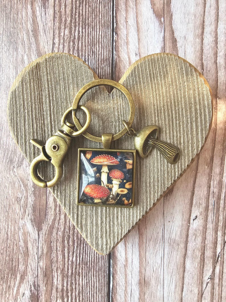 Mushroom Keychain, Nature Keychain, Mycology Keyring image 3
