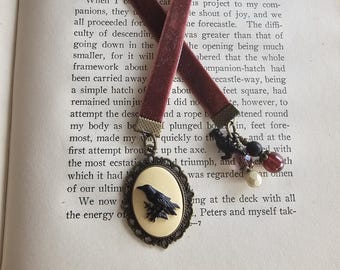 Raven Cameo Bookmark,  Gothic Crow Bookmark, Horror Lover Or Reader Gift