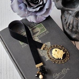 Large Gothic Skull Bookmark, Black Velvet Bookmarker, Skull and Roses, Halloween Reader Gift, Goth Bookmark, Teacher Gift,