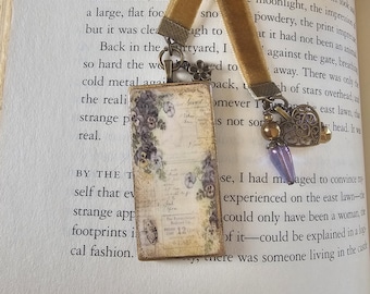 Floral Bookmark, Vintage Style Pendant, Velvet Ribbon Bookmark, Gift for Her