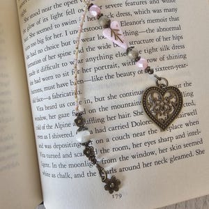 Heart Reader Gift With Flower Charm and Beads