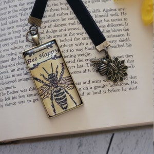 Bee Bookmark, Bee Lover Gift, Unique Reader Gift, Velvet Ribbon Bookmark