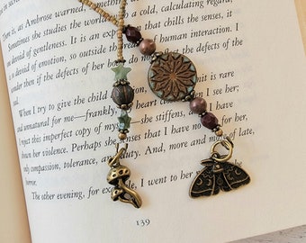 Nature-Inspired Luna Moth Beaded Bookmark with Charming Mushroom Accent