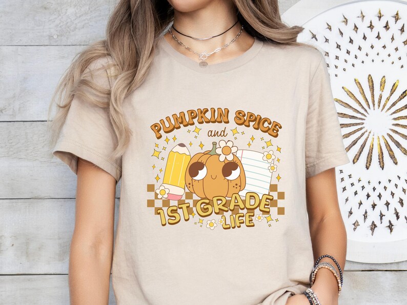 First Grade Fall Pumpkin Teacher Shirt, 1st Grade Team Shirt, Pumpkin Spice and First Grade Life, Groovy Teacher Shirt, Retro Teacher Tee, bild 8