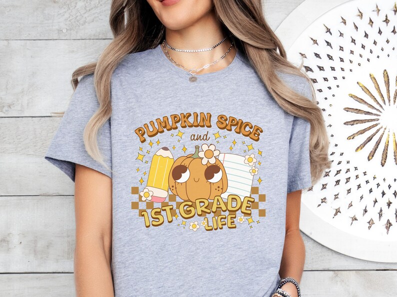 First Grade Fall Pumpkin Teacher Shirt, 1st Grade Team Shirt, Pumpkin Spice and First Grade Life, Groovy Teacher Shirt, Retro Teacher Tee, bild 9