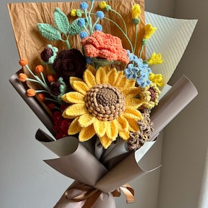 Crochet Flowers Bouquet, Colorful Flower Arrangement, Handmade Gift, Birthday, Girlfriend, Mom