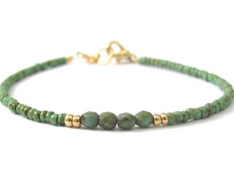 Green Turquoise Bracelet Seed Bead Beaded Friendship Bridesmaid Gift, Minimal Yoga Zen Hawaiian Jewelry Bracelet