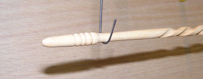 EDS 0842 Viking Santa Drop Spindle Leather whorle