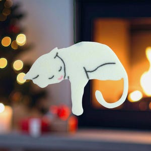 White Cat Ornament with Adorable Toe Beans - Cat Themed Christmas Gifts - Seasonal Holiday Decor Gift for Pet Parents & Cat Lovers