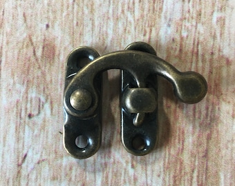 4 x Vintage Style Metal Latch Fastener Hook Lock Hasp & Toggle for wooden box, chest, journals - Bronze finish