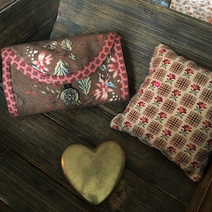 Needle Case Pattern - Civil War Ladies Sewing Case Housewife
