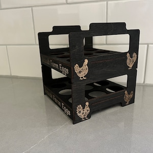 Bandeja de ovos empilhável, armazenamento de ovos, suporte para ovos, suporte para ovos de bancada, ovos frescos, decoração de fazenda preta, decoração de galinha, caixa de ovos, dispensador de ovos
