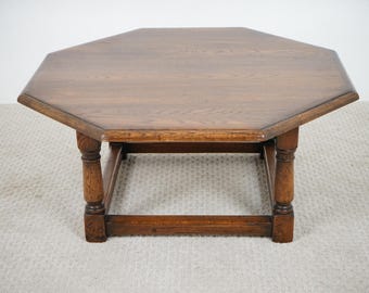 Vintage Solid Oak Octagonal Coffee Table Vancouver, Canada 1960  F-1654