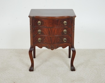 Vintage Carved "Gibbard" 3-drawer Walnut Nightstand, Bedside, Lamp Table- Canada1950 F-1666