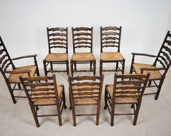 8 Vintage Bauernhaus gewellte Ladderback Rush Chairs-2 Carves & 6 Singles Scotland 1930 F-1655