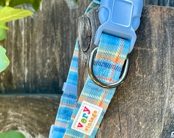 Rutigt hundhalsband | Hundhalsband för pojkar | Blått hundhalsband | Aktivt hundhalsband | Hundhalsband i vävband | Hundhalsband i nylon | Gåva för valpar | Tartan