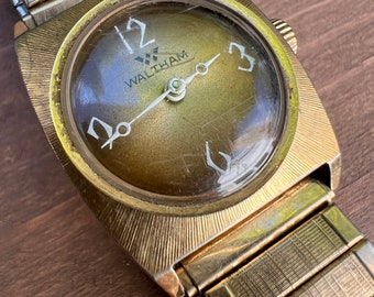 Vintage WALTHAM Watch Mens Gold Tone Stainless Steel Quartz