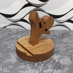 Personalized Solid Wood Phone Stand, Hand Carved Wooden Mobile Holder, Desk Top Decoration, Mobile Phone Stand, Sculpture Ornament Holder