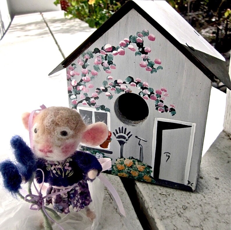 Felted Mouse Doll With Lavender Flowers,/ Needle Felted Heirloom Collectible/ A Mouse Named Eloise image 3